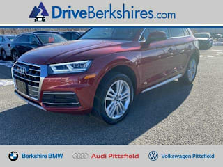 2018 Audi Q5 2.0T quattro Premium Plus WA1BNAFY4J2082943 2018 Audi Q5 2.0T quattro Premium Plus