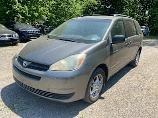 2004 Toyota Sienna LE 7 Passenger 5TDBA23C84S003013 2004 Toyota Sienna LE 7 Passenger