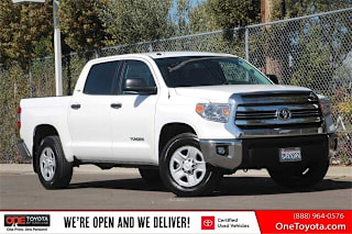 2017 Toyota Tundra 5TFEM5F16HX113994 2017 Toyota Tundra