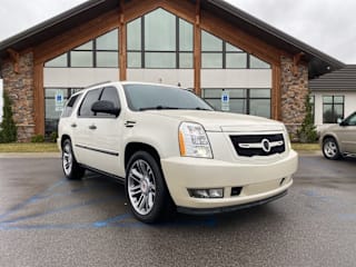 2008 Cadillac Escalade Base 1GYEC63838R196969 2008 Cadillac Escalade Base