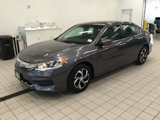 2017 Honda Accord LX 1HGCR2F35HA157563 2017 Honda Accord LX