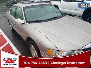 2002 Lincoln Continental Base 1LNHM97V12Y678270 2002 Lincoln Continental Base
