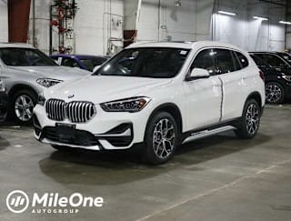2021 BMW X1 xDrive28i WBXJG9C08M5T01272 2021 BMW X1 xDrive28i
