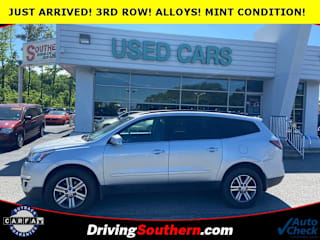 2017 Chevrolet Traverse LT 1GNKRHKD7HJ192009 2017 Chevrolet Traverse LT