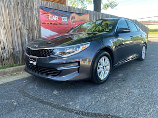 2017 Kia Optima LX 5XXGT4L36HG176404 2017 Kia Optima LX