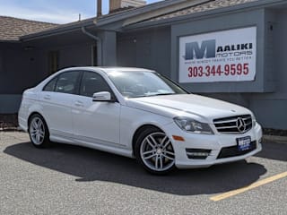 2014 Mercedes-Benz C-Class C 300 Sport 4MATIC WDDGF8AB6ER310481 2014 Mercedes-Benz C-Class C 300 Sport 4MATIC