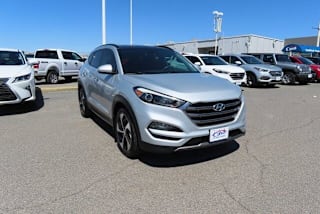 2016 Hyundai Tucson KM8J33A22GU245670 2016 Hyundai Tucson