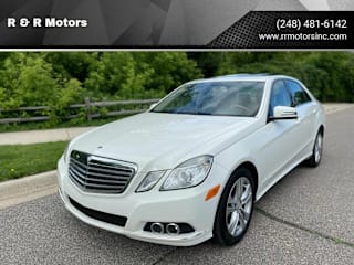 2010 Mercedes-Benz E-Class E 350 Luxury 4MATIC WDDHF8HB8AA150915 2010 Mercedes-Benz E-Class E 350 Luxury 4MATIC