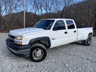 2006 Chevrolet Silverado 3500 Work Truck 1GCJC332X6F126902 2006 Chevrolet Silverado 3500 Work Truck
