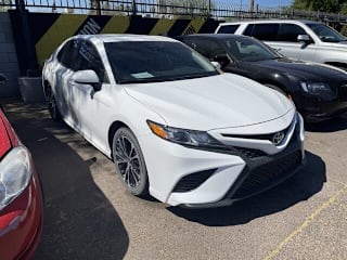 2020 Toyota Camry SE 4T1G11AK5LU975586 2020 Toyota Camry SE