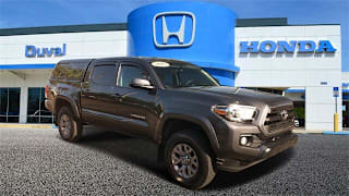 2017 Toyota Tacoma SR5 V6 3TMCZ5AN7HM073806 2017 Toyota Tacoma SR5 V6