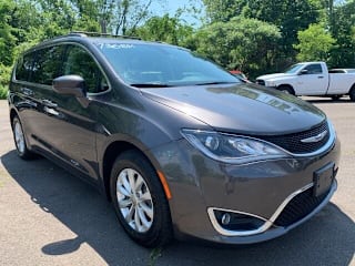 2018 Chrysler Pacifica Touring Plus 2C4RC1FG7JR117882 2018 Chrysler Pacifica Touring Plus