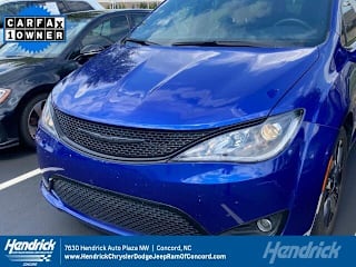 2017 Chrysler Pacifica Touring-L 2C4RC1BG5HR588073 2017 Chrysler Pacifica Touring-L