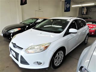 2012 Ford Focus SE 1FAHP3K22CL470845 2012 Ford Focus SE