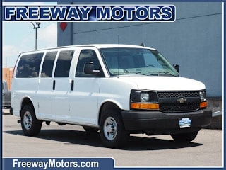 2016 Chevrolet Express Passenger LS 2500 1GAWGEFF3G1244818 2016 Chevrolet Express Passenger LS 2500