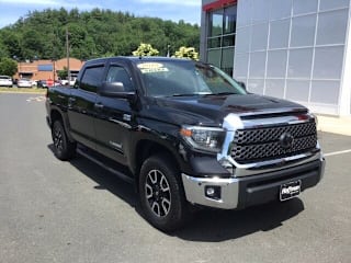 2018 Toyota Tundra SR5 5TFDY5F12JX722781 2018 Toyota Tundra SR5