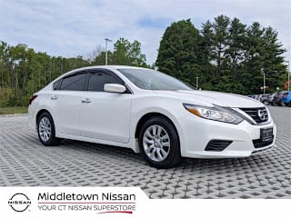 2018 Nissan Altima 2.5 S 1N4AL3AP5JC122870 2018 Nissan Altima 2.5 S