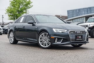 2019 Audi A4 2.0T quattro Premium Plus WAUENAF4XKN002235 2019 Audi A4 2.0T quattro Premium Plus