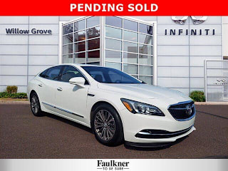 2019 Buick LaCrosse Essence 1G4ZR5SS8KU130494 2019 Buick LaCrosse Essence