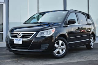 2011 Volkswagen Routan SE 2V4RW3DG0BR717544 2011 Volkswagen Routan SE