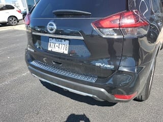 2018 Nissan Rogue SV KNMAT2MV1JP571759 2018 Nissan Rogue SV