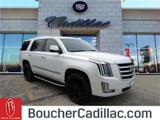 2018 Cadillac Escalade Luxury 1GYS4BKJ3JR197820 2018 Cadillac Escalade Luxury
