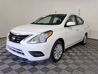 2018 Nissan Versa 3N1CN7AP0JL867702 2018 Nissan Versa