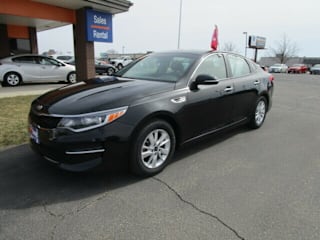 2017 Kia Optima LX KNAGT4L35H5150460 2017 Kia Optima LX