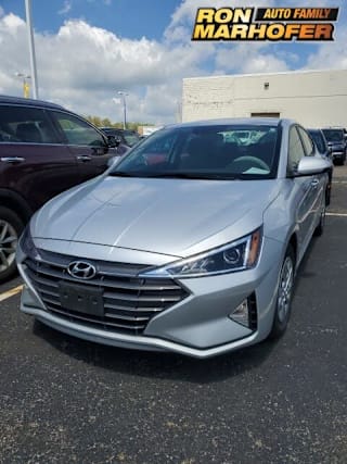 2019 Hyundai Elantra SE KMHD74LF6KU841607 2019 Hyundai Elantra SE