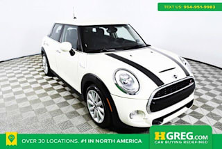 2018 MINI Hardtop 4 Door WMWXU3C52J2F51726 2018 MINI Hardtop 4 Door