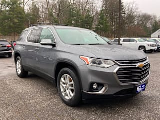 2018 Chevrolet Traverse 1GNEVGKW2JJ244155 2018 Chevrolet Traverse