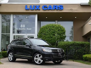 2014 Volkswagen Touareg TDI R-Line WVGDP9BP8ED010041 2014 Volkswagen Touareg TDI R-Line