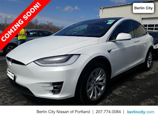 2019 Tesla Model X 5YJXCBE28KF152379 2019 Tesla Model X