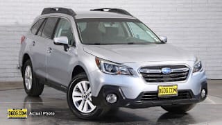 2018 Subaru Outback 4S4BSACC6J3221757 2018 Subaru Outback