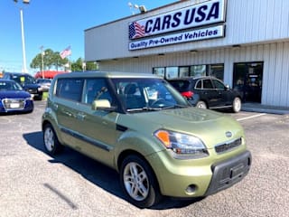 2010 Kia Soul + KNDJT2A24A7161080 2010 Kia Soul +