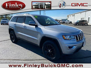 2018 Jeep Grand Cherokee Laredo E 1C4RJFAGXJC236190 2018 Jeep Grand Cherokee Laredo E
