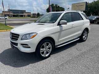 2014 Mercedes-Benz M-Class ML 350 4JGDA5JB2EA402725 2014 Mercedes-Benz M-Class ML 350