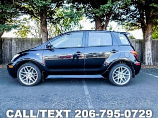 2004 Scion xA Base JTKKT624940073112 2004 Scion xA Base