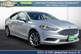 2017 Ford Fusion SE 3FA6P0H7XHR111745 2017 Ford Fusion SE