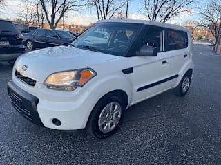 2010 Kia Soul Base KNDJT2A17A7028417 2010 Kia Soul Base