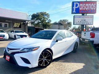2018 Toyota Camry 4T1B11HK4JU057664 2018 Toyota Camry