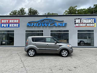 2011 Kia Soul + KNDJT2A22B7236912 2011 Kia Soul +