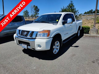 2010 Nissan Titan LE 1N6AA0EC5AN316242 2010 Nissan Titan LE