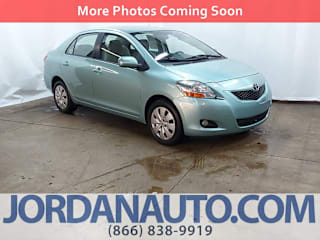 2010 Toyota Yaris JTDBT4K30A1366602 2010 Toyota Yaris
