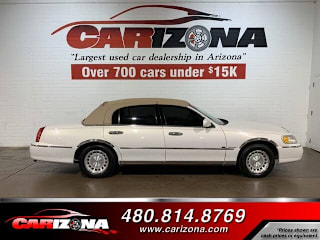 1999 Lincoln Town Car Executive 1LNHM81W2XY654630 1999 Lincoln Town Car Executive