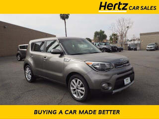 2019 Kia Soul + KNDJP3A58K7631925 2019 Kia Soul +