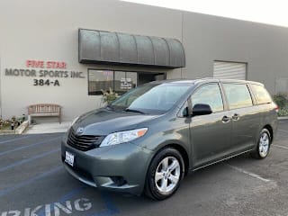 2014 Toyota Sienna L 7-Passenger 5TDZK3DC0ES432003 2014 Toyota Sienna L 7-Passenger