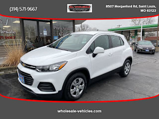 2018 Chevrolet Trax LS 3GNCJKSBXJL304484 2018 Chevrolet Trax LS