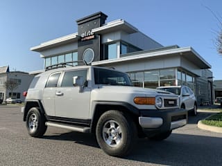 2008 Toyota FJ Cruiser Base JTEBU11F280106091 2008 Toyota FJ Cruiser Base