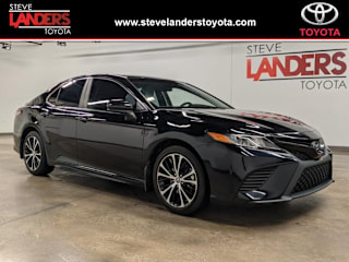 2018 Toyota Camry 4T1B11HK4JU632684 2018 Toyota Camry
